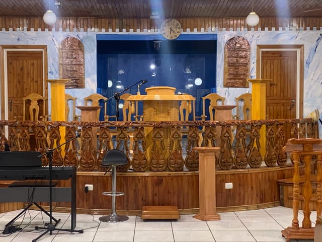 Interior del templo